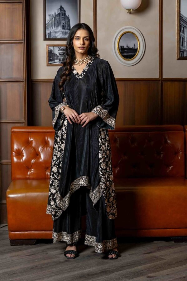 Crinkle Satin Silk Set with Embroidery