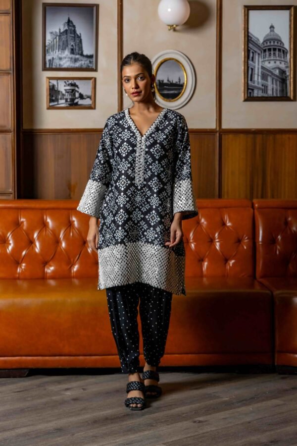 Black Mirror Work Kurta Set